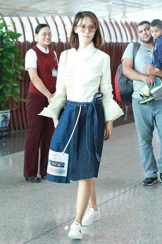 金晨 阿那亚业主松弛感 红毯上的自然美